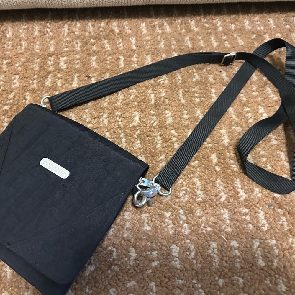 Like new crossbody bag